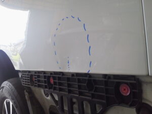 ヴェルファイアＨＶ【ＡＹＨ３０Ｗ】ヘコミ・板金修理・塗装