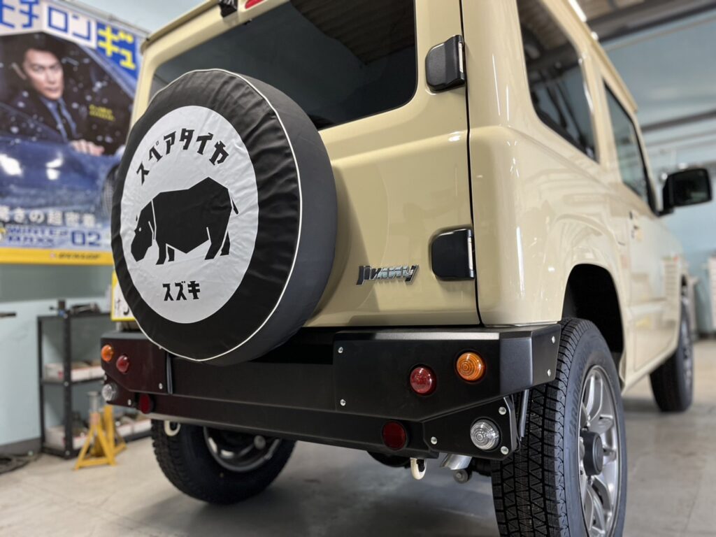 新型ジムニーＪＢ６４Ｗアイボリー改造イロイロ  ＤＡＭＤ【ダムド】little D.リトルＤグリル・リヤバンパー