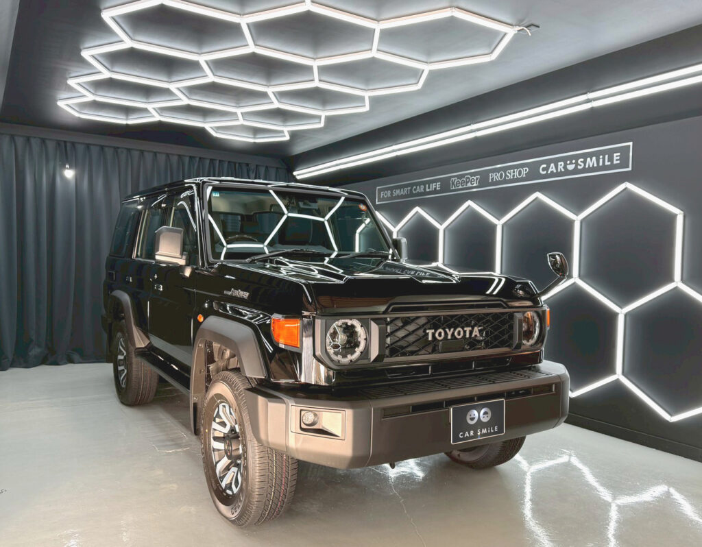 ランドクルーザー７０キーパーコーティングＥＸプレミアム施工致しました！