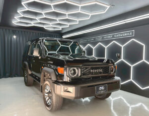 ランドクルーザー７０キーパーコーティングＥＸプレミアム施工致しました！